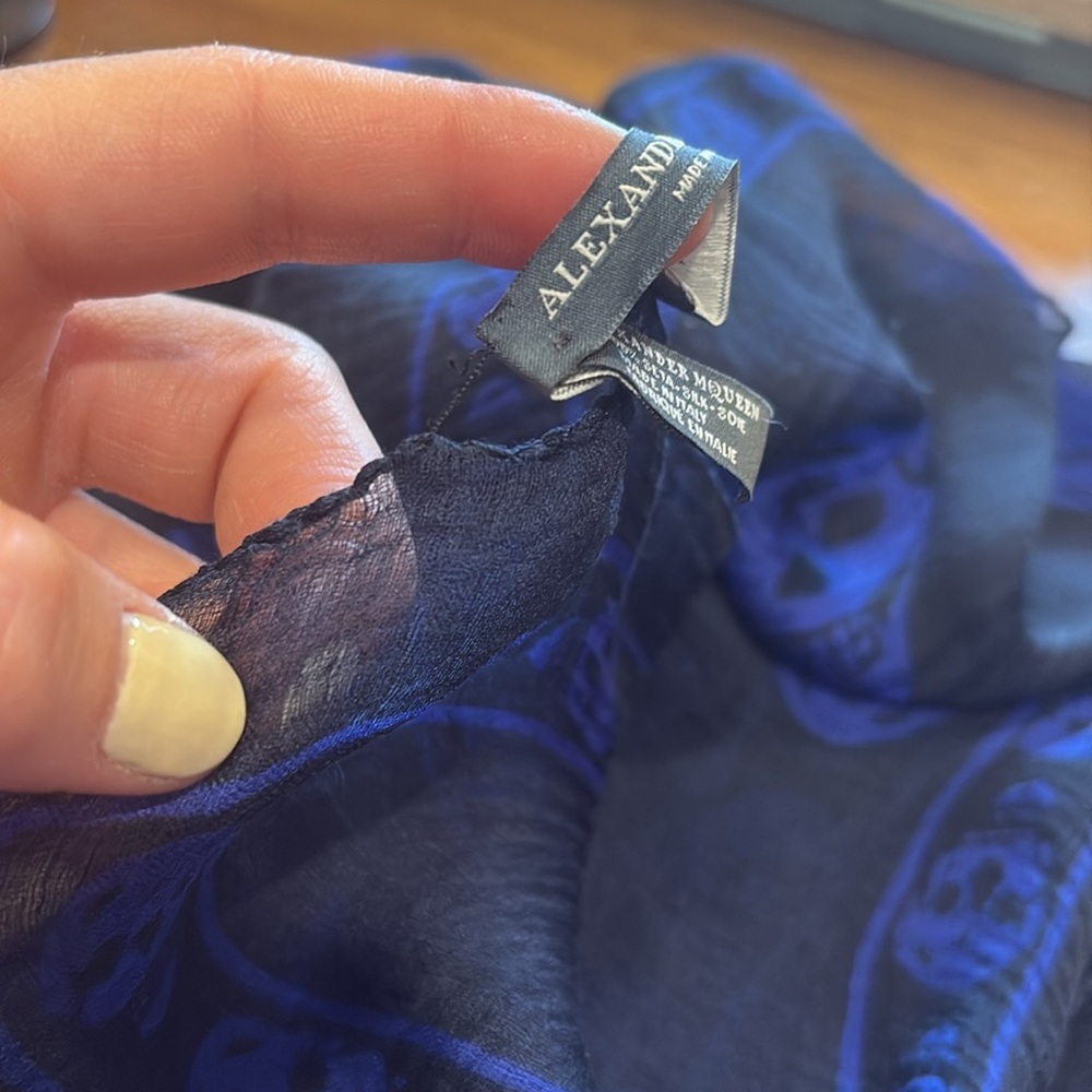 Silk Alexander McQueen Scarf - Picture 4 of 4